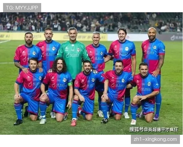 巴萨前场核心确定 25岁中锋领衔迎战皇马 巴萨前场核心确定 25岁中锋领衔迎战皇马